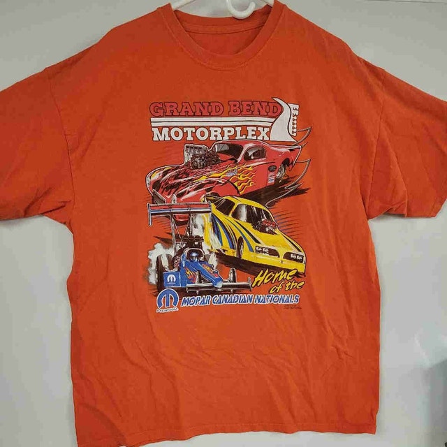 Ontario Grand Bend Motorplex Drag Racing Mopar T-Shirt 2XL