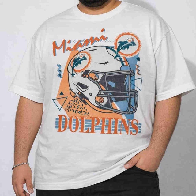 2XL NWT Miami Dolphins heavyweight tee