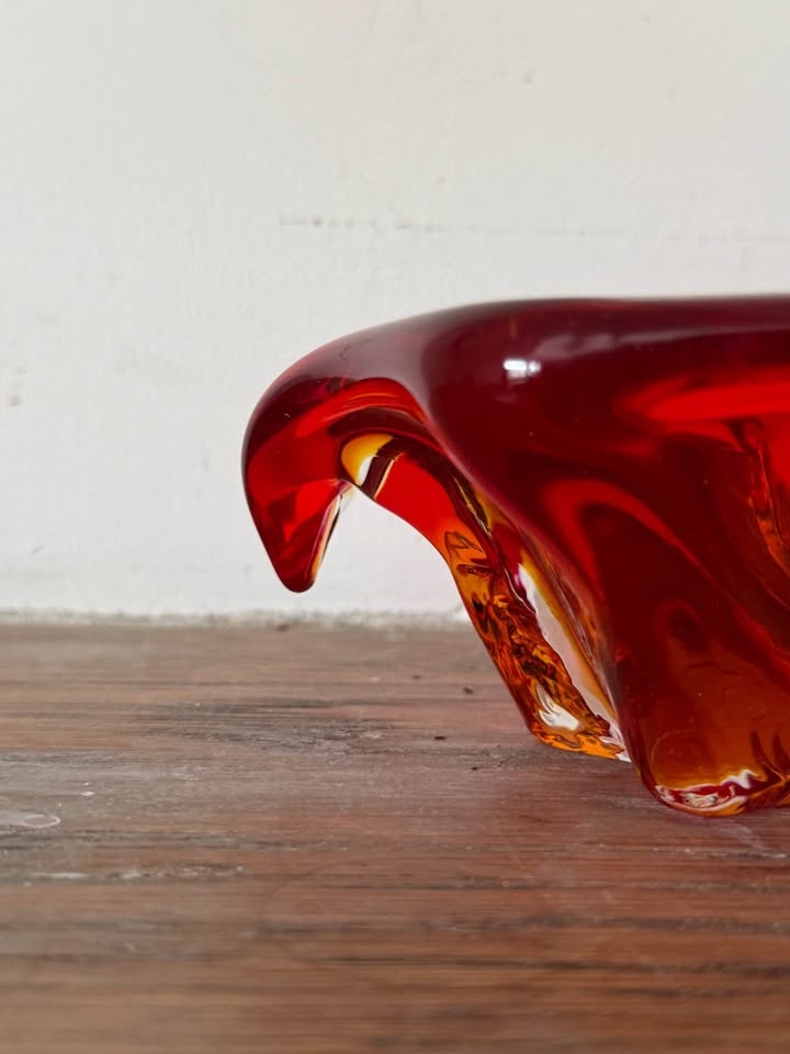 Vintage Mid-Century Art Glass Cat Bowl – Amber & Red Murano Styl - photo 4