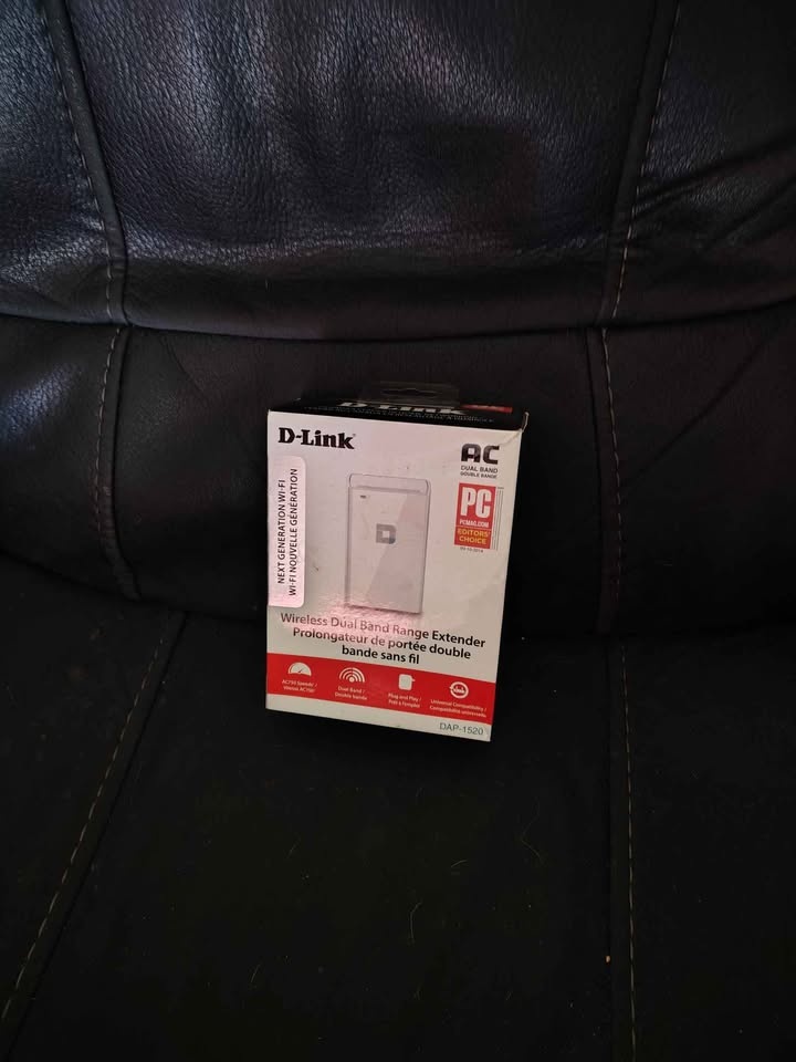 D-Link AC750 Wireless Dual Band Range Extender - DAP-1520 - photo 2