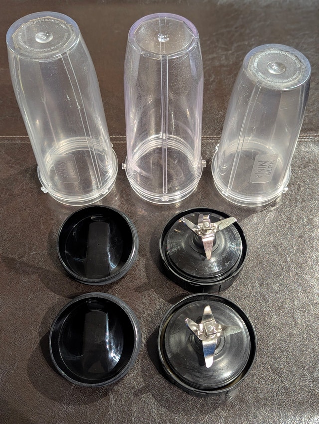 LIKE NEW Ninja Blender 1300W BL641C Personal Blender - photo 4