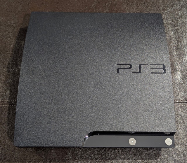 Sony PlayStation 3 Slim 160GB Console w/ 4 Controllers