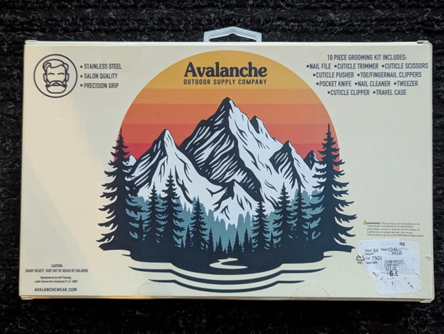 10-Piece Avalanche Grooming Kit with Travel Case - photo 2