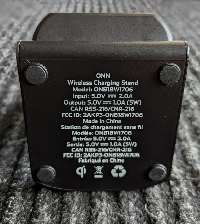 ONN 5W Qi Wireless Charging Stand - Like New - photo 2