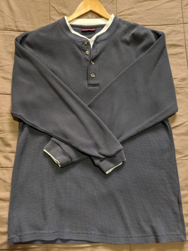 Fashionable Brand Name Mens Fall Clothing (Like New) - photo 5