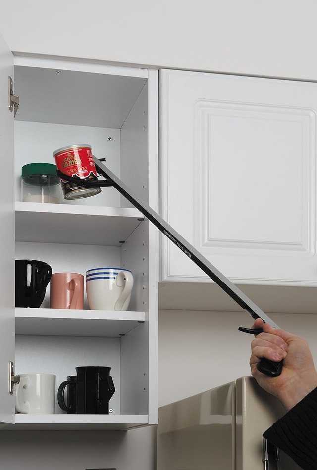 Lifestyle Essentials 32" Metal Hand Held Reacher - photo 4