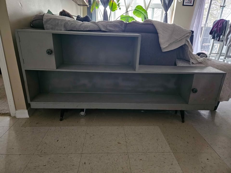 Bookcase - photo 2