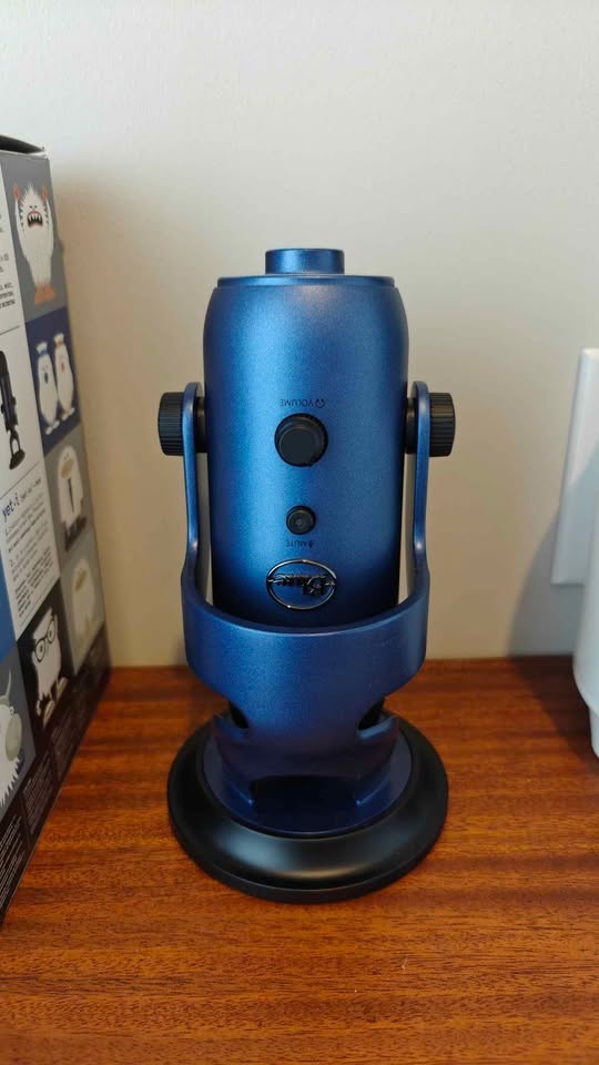 Blue Microphones Yeti USB Microphone - Midnight Blue - photo 3