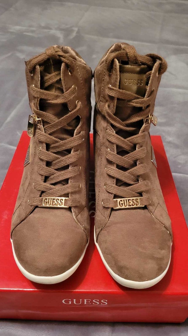 Guess Wedge Sneakers size 8 - photo 4