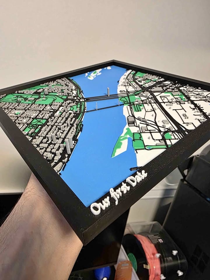 Custom 3D Gift (Map to 3D)