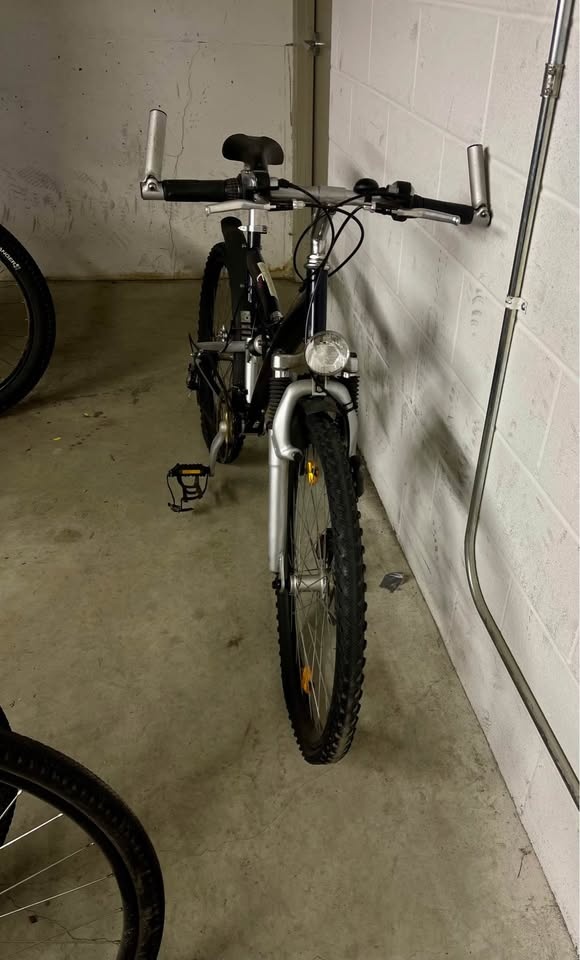Full Suspension Mountain Bike with AIR-X-PRESS Bike Pump - photo 2