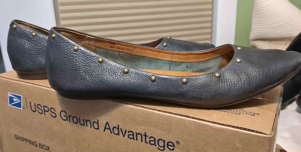 Kork-Ease Steel-blue studded flats, size 11