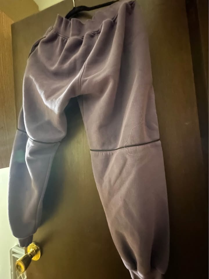Women's Nike Fleece Joggers - photo 2