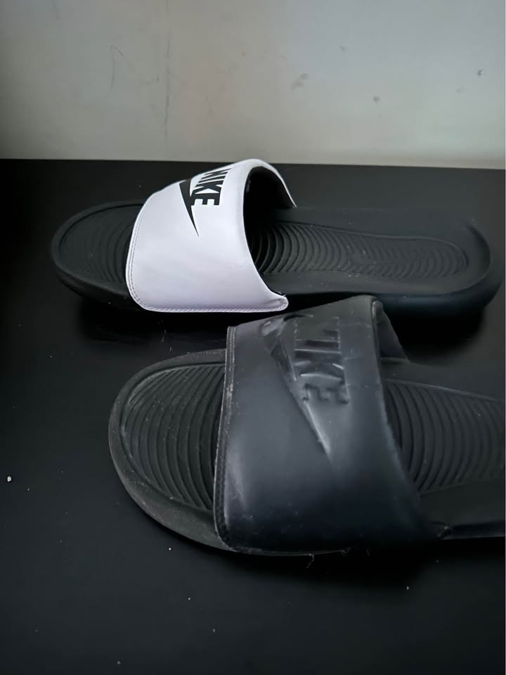 Nike Sandals - photo 4