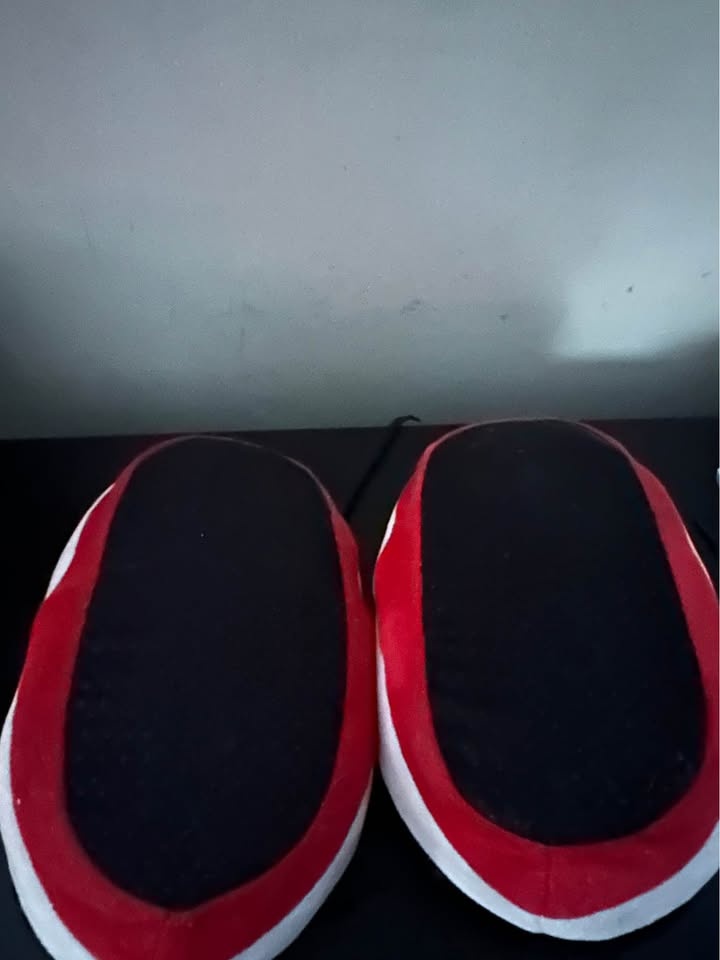 Oversized Plush Slippers - photo 3