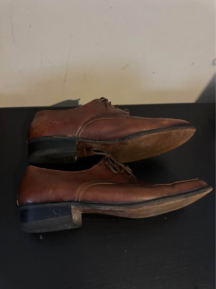 Brown leather derby shoes - photo 4