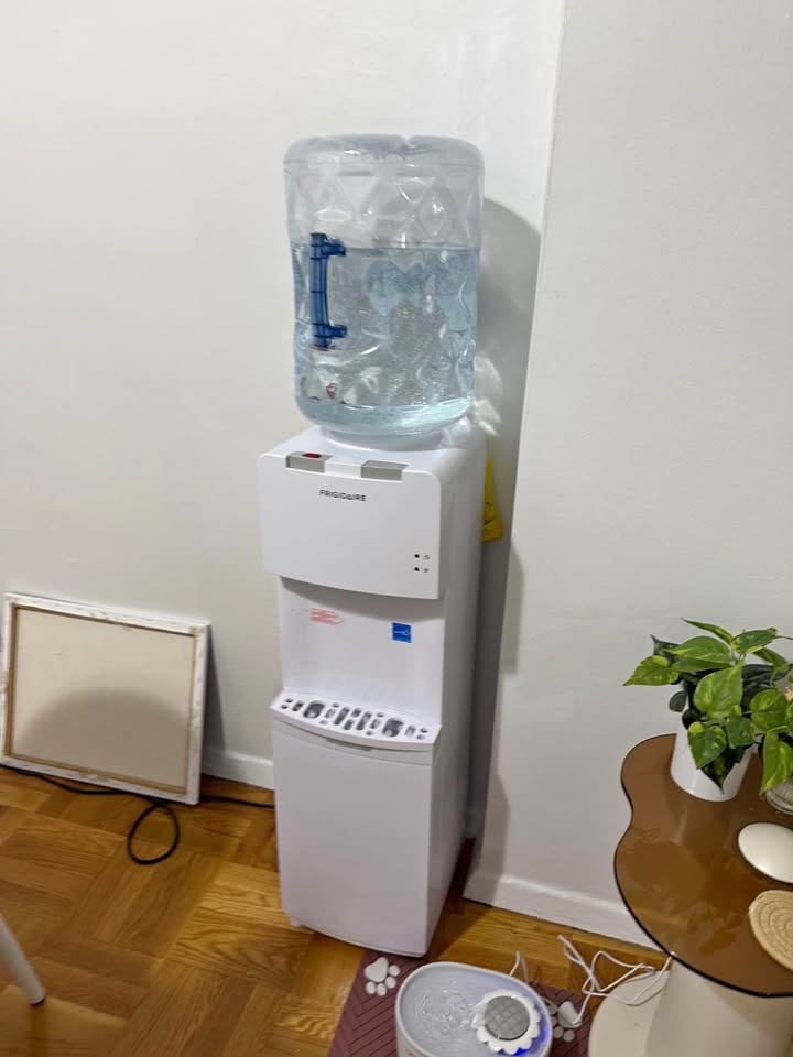 Water Dispenser
