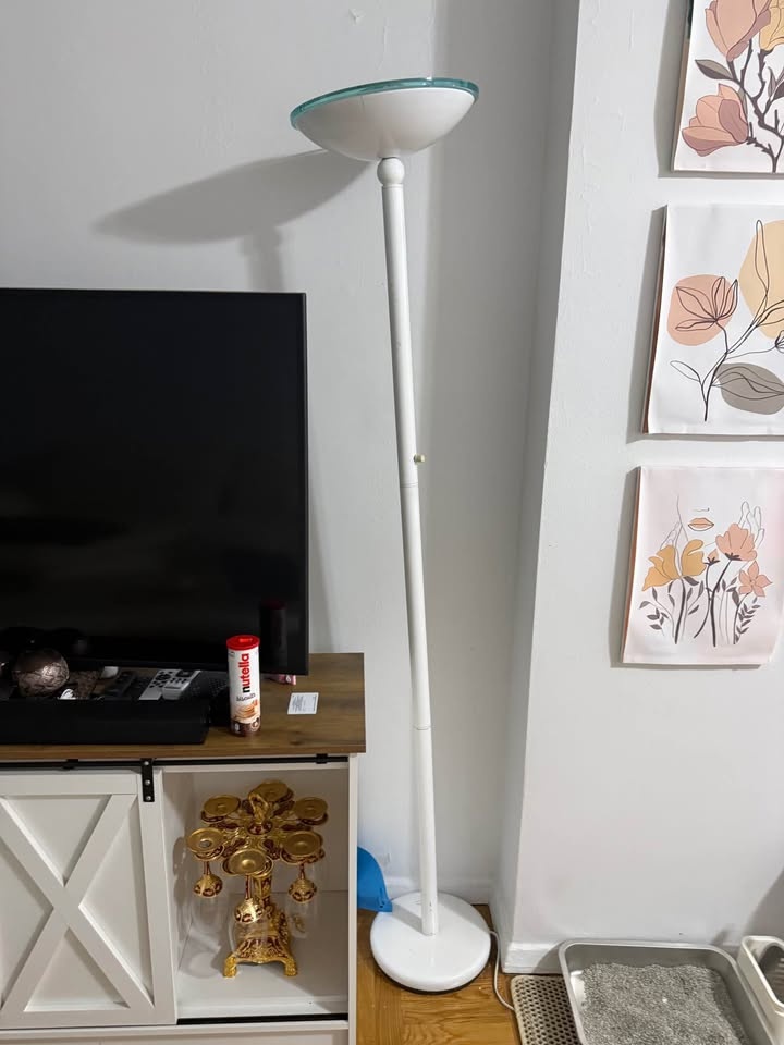TV Stand - (free lamp) TV not included - photo 2