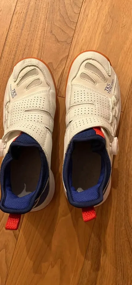 Indoor Shoes for Badminton/Tennis/Table Tennis - Size 38 (24cm) - photo 2