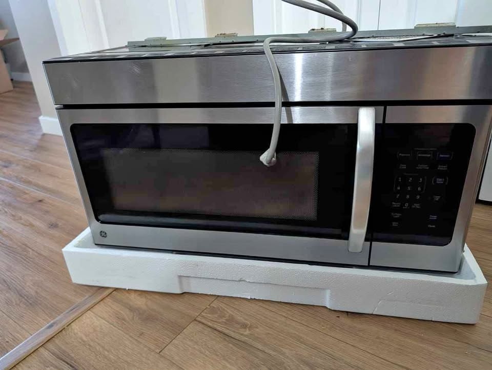G.E Microwave