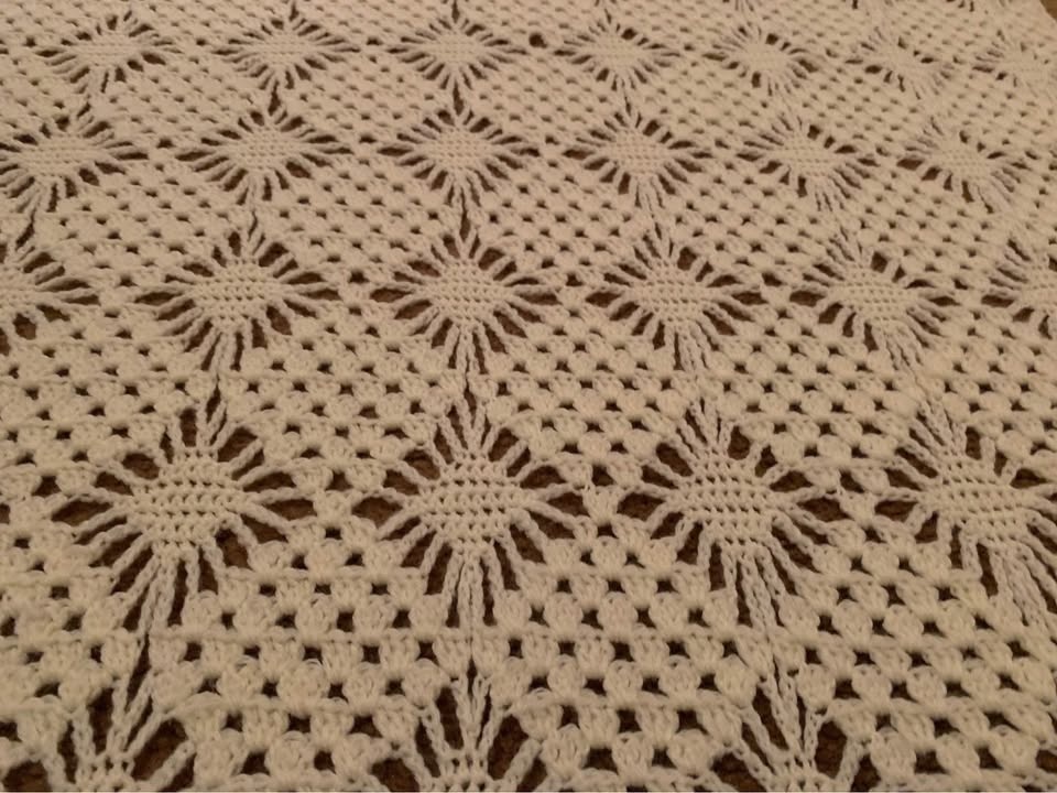 Hand crochet cover - photo 2