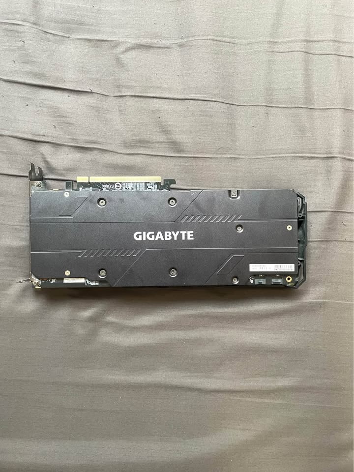 RTX 2070 Gigabyte - photo 2