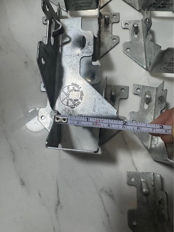 Simpson Strong Tie LUS24Z & LUS26Z Connectors - photo 4