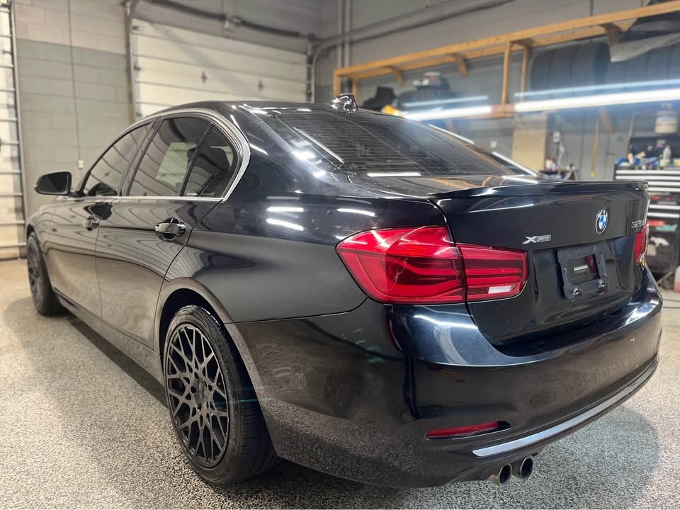 2016 BMW 328i xDrive - photo 4