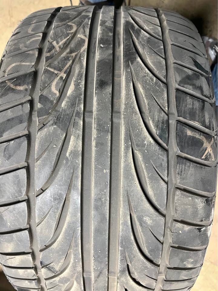 285/25/20 Single Falken Tire - As Is