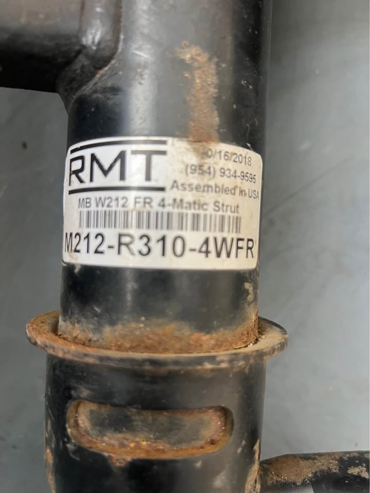 W212 e550 4matic AIRMATIC Air suspension - photo 2