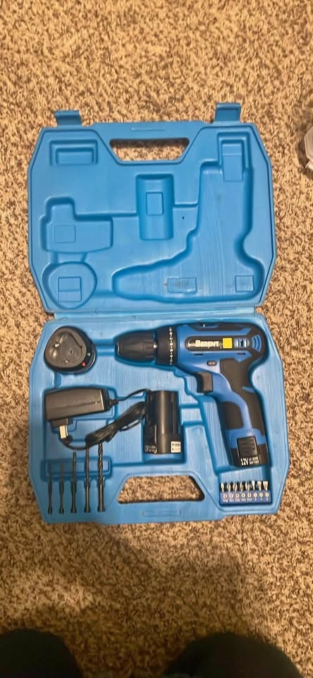 Brand New Power Drill Kit - Batteries & Bits Included
