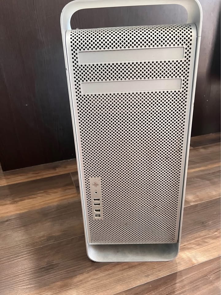 Apple Mac Pro, Version 10.15.7 - photo 2