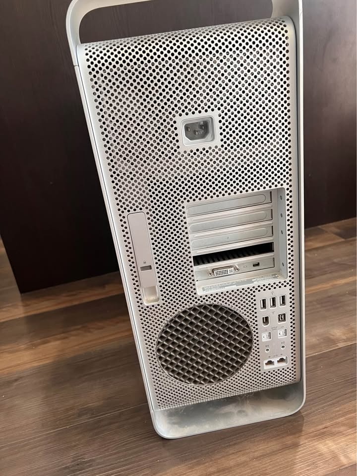 Apple Mac Pro, Version 10.15.7 - photo 4