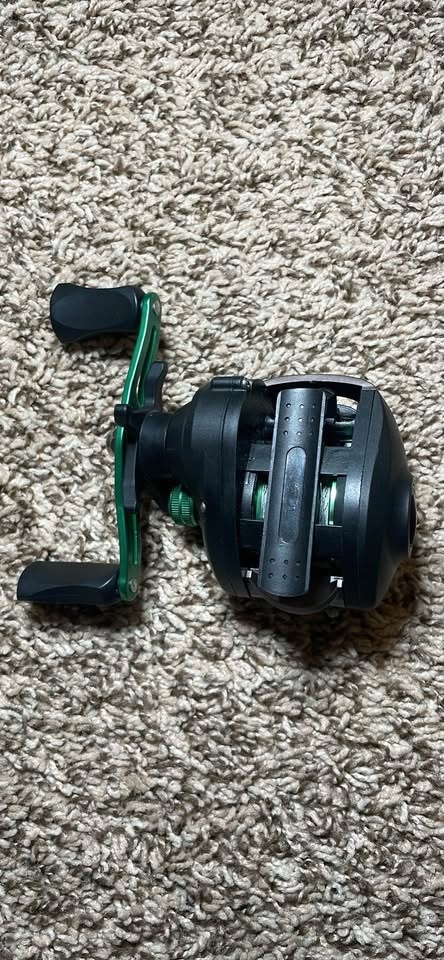 Bait caster, fishing reel - photo 4