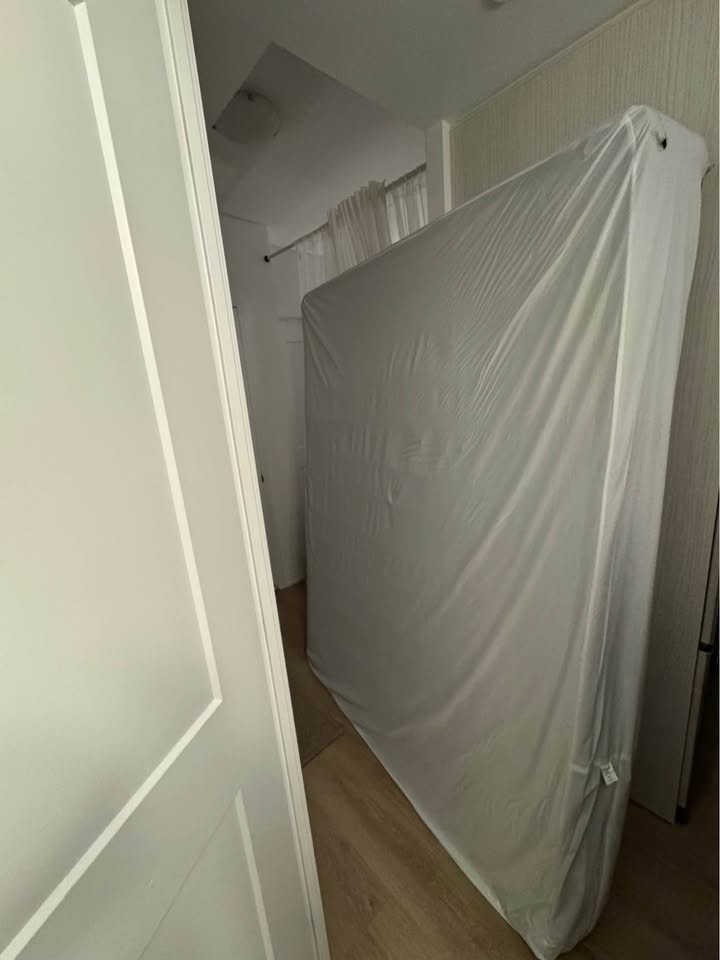 Sealy Posturepedic Raindrop Boxspring - photo 2