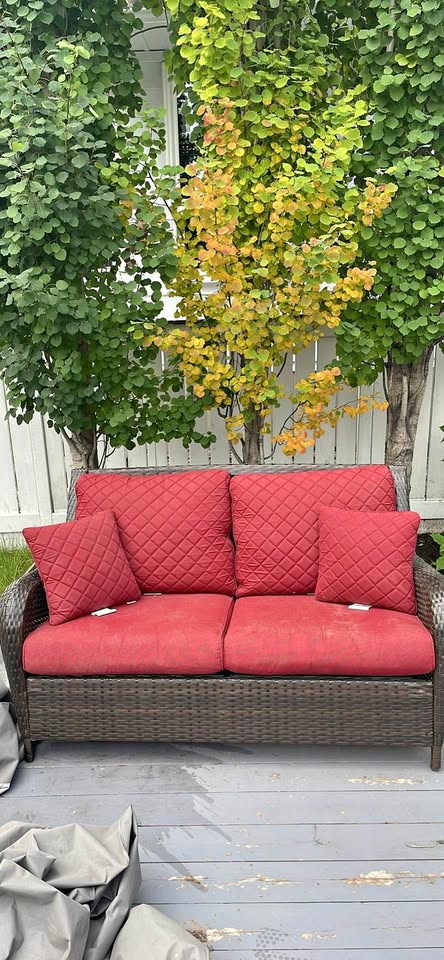 Canvas Rosedale Canadian Tire Patio Set