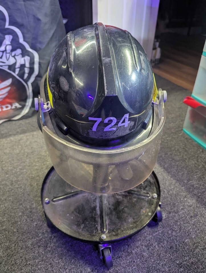 Fire Fighter Helmet - photo 5