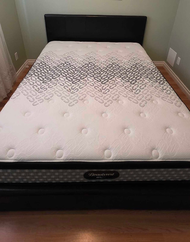 Beautyrest GL2 Mattress, Queen Size with Bed Frame
