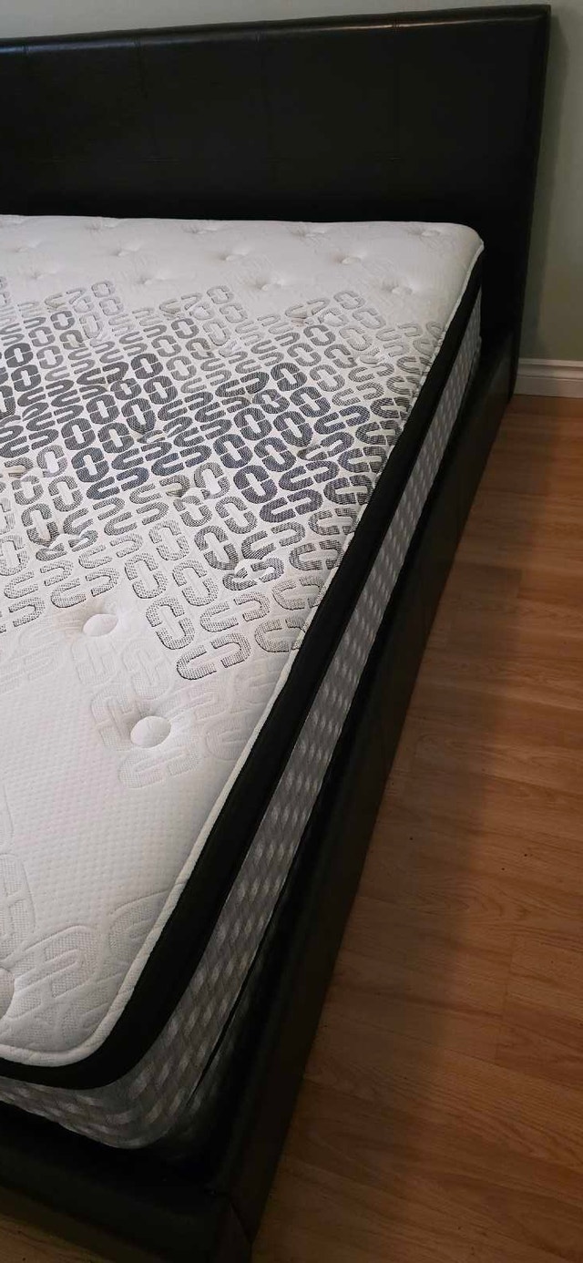 Beautyrest GL2 Mattress, Queen Size with Bed Frame - photo 2