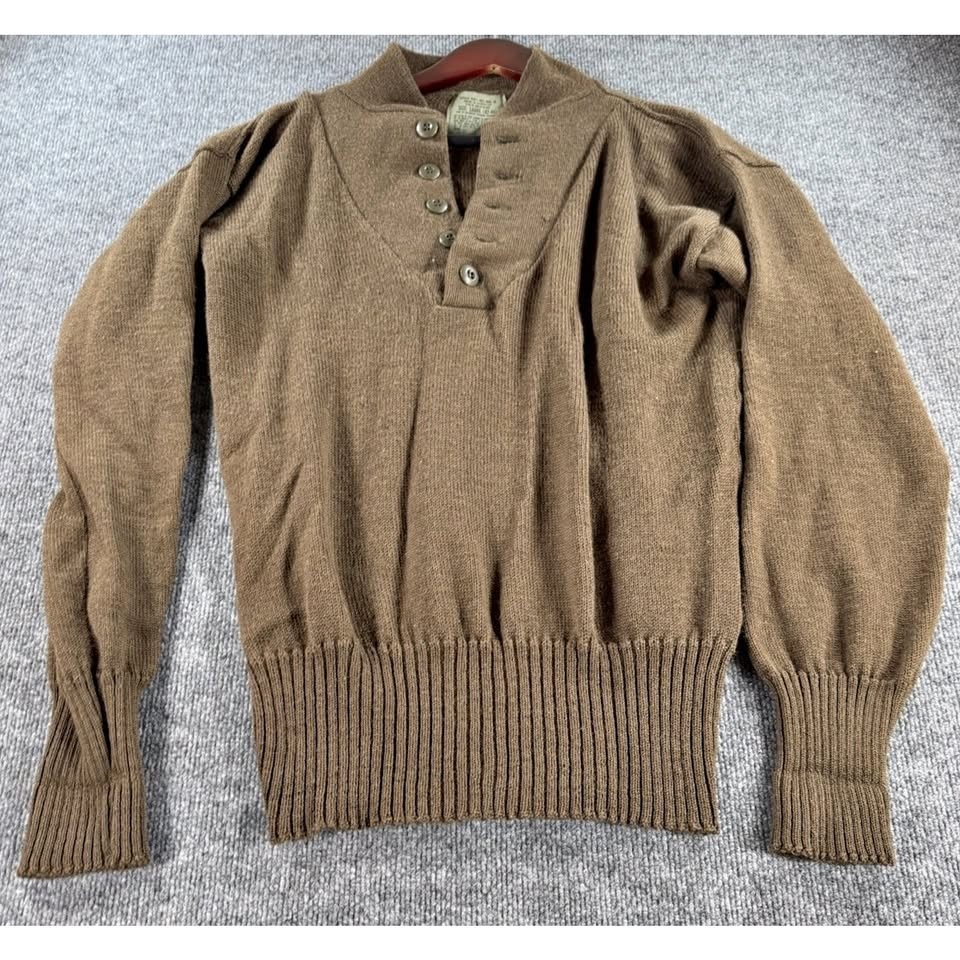 VTG 1975 US Military 5 Button Wool Sweater Large OD Green