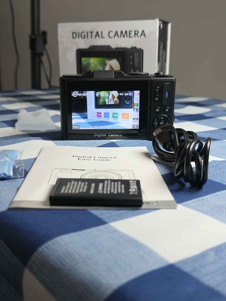 4K Digital Camera 360 Flip Screen Vlogging Camera - photo 5
