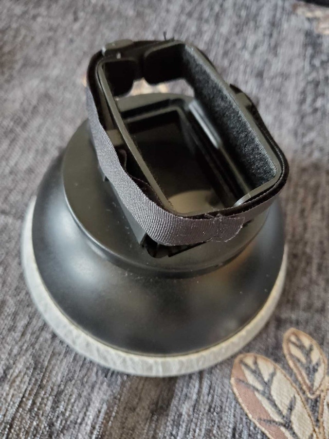 Beauty Dish Reflector for On-Camera Flash - photo 5