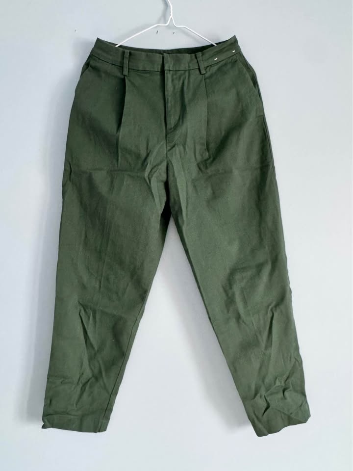 Uniqlo Women’s Pants – XS – Like New (Bought From Japan) - photo 2