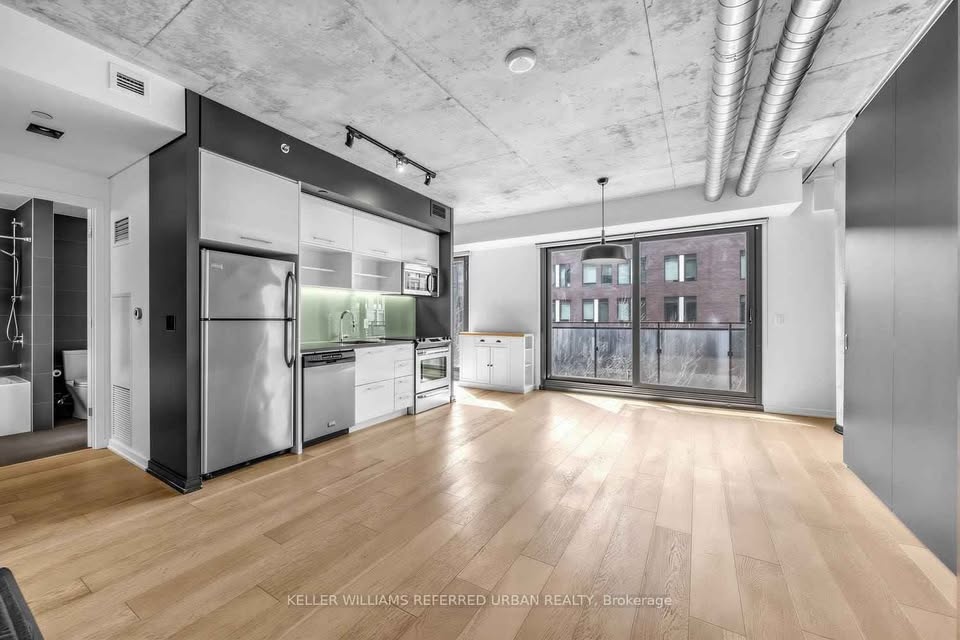 2 Beds 2 Baths - 47 Lower River St - photo 3