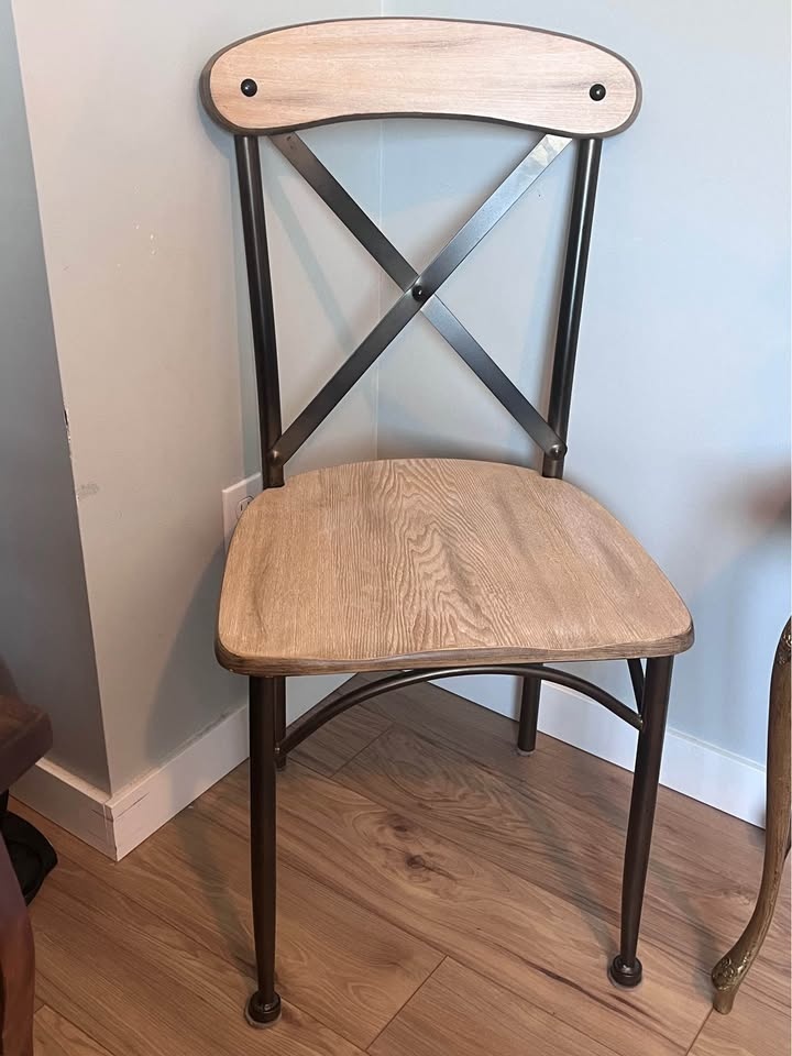 Mercana Etienne Accent Chair - photo 2