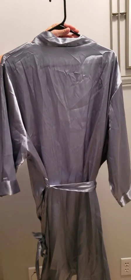 NEW Dusty Blue Bridesmaid Robe Size 1X/2X image indicator(3)