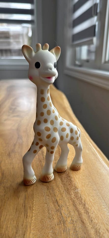 ✨ Sophie la Girafe – Classic Teether ✨