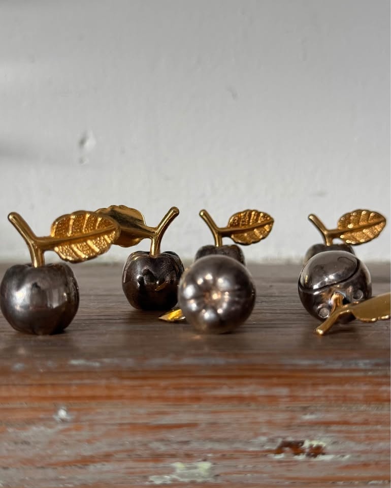 Vintage Silver & Gold Apple Place Card Holders - Set of 6 - photo 4