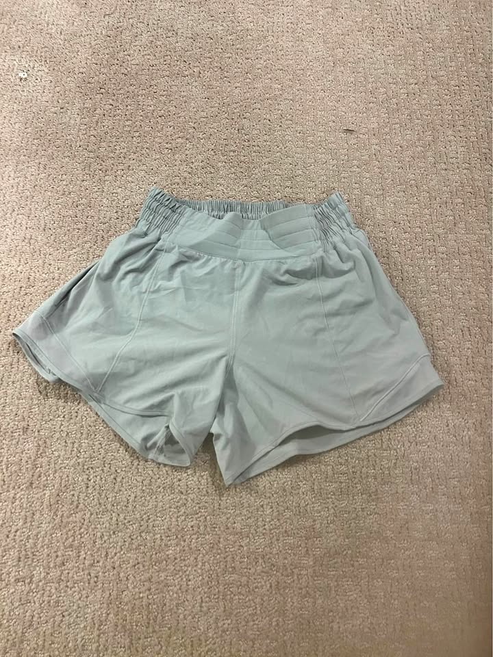 Lululemon Hotty Hot Shorts Size 4