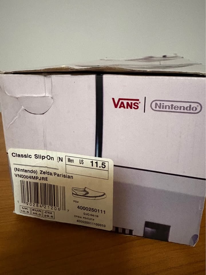 Vans x Nintendo Legend of Zelda Slip-On Shoes (Size 11.5) - photo 3